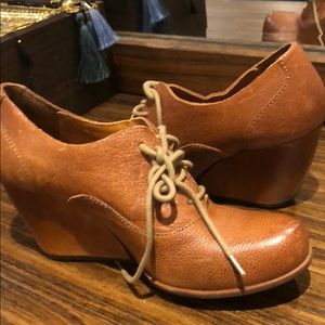 Kirk ease brown shoes